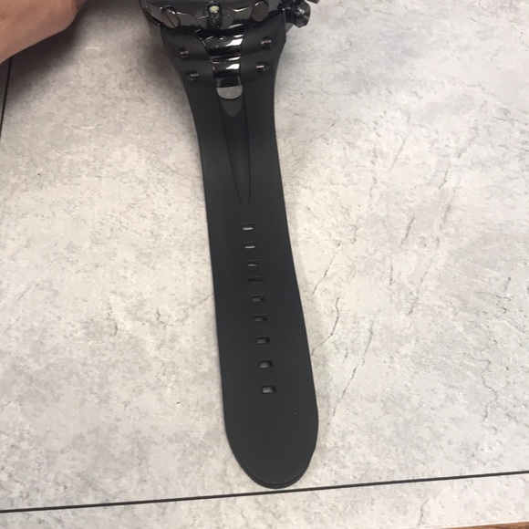 Watch - Picture 5 of 6